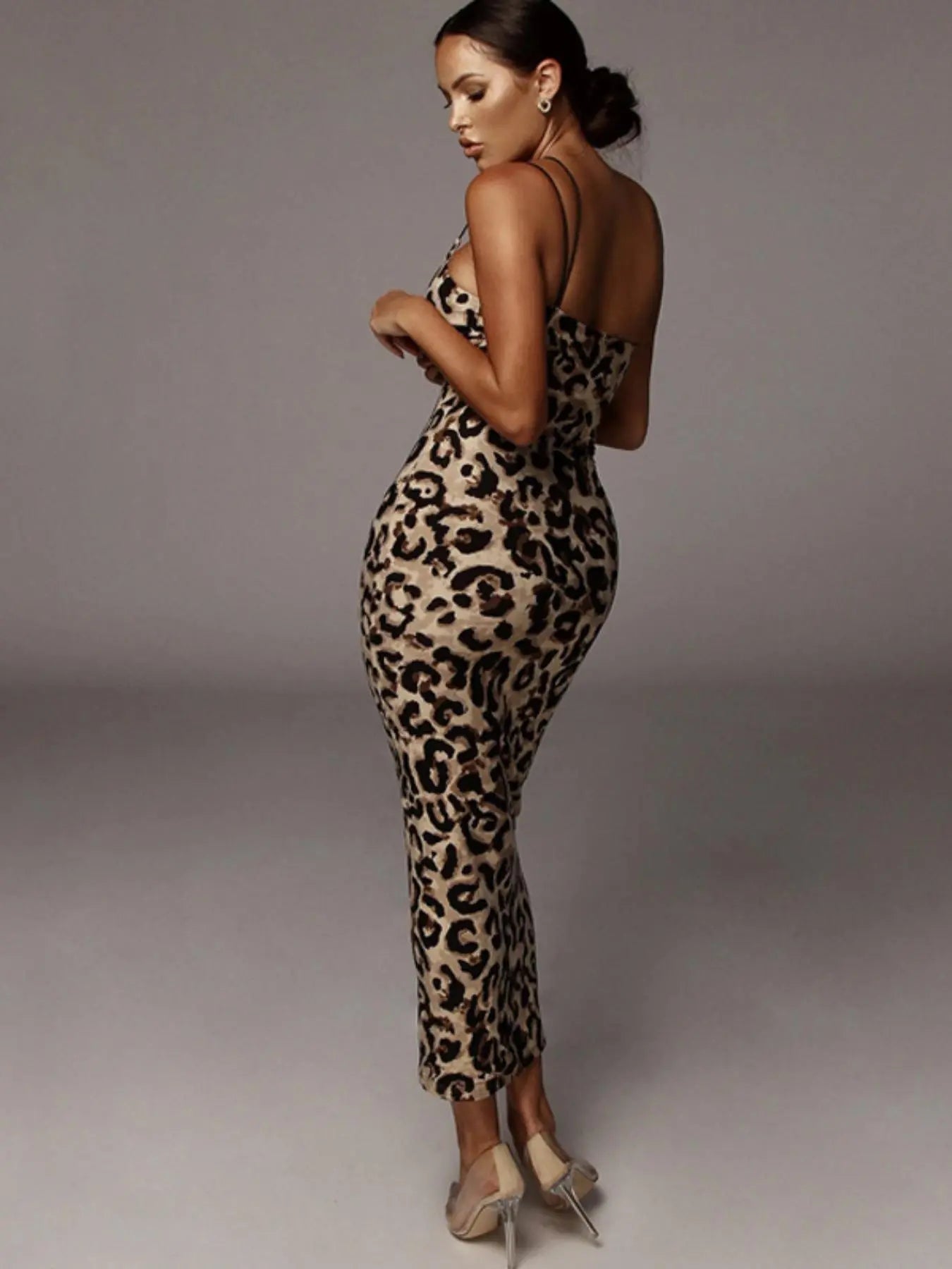 Women's All Over Leopard Print Asymmetrical Cami Dress, Elegant Sleeveless Spaghetti Strap Bodycon Dress for Party Club Night Out, Fashion Chic Sundress, Ladies Summer Clothes, Midi Dress, Womenswear (Light&thin fabic）