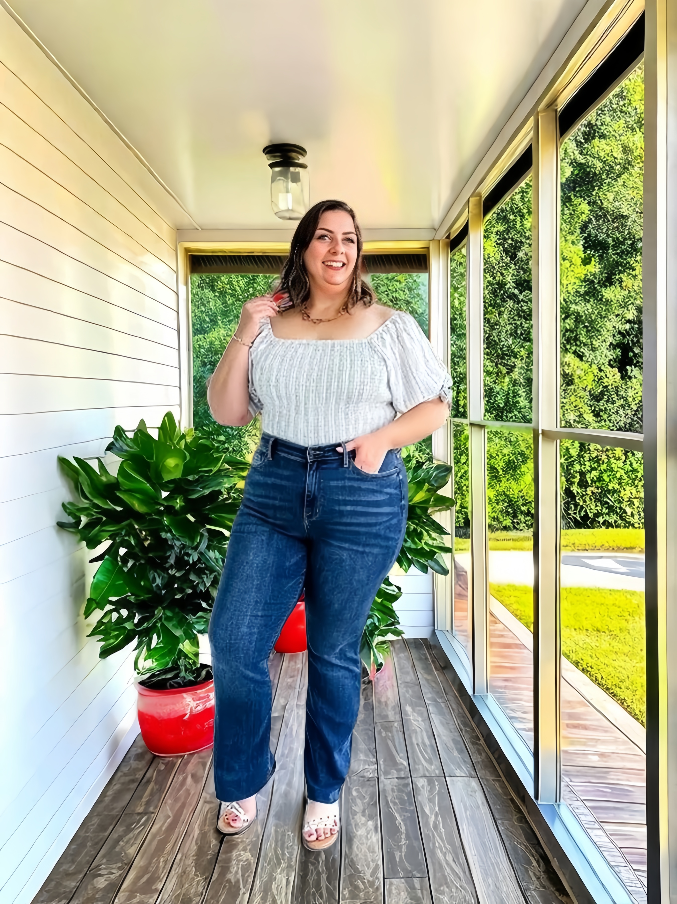 Mid-Rise Tummy Tuck Bootcut Jeans