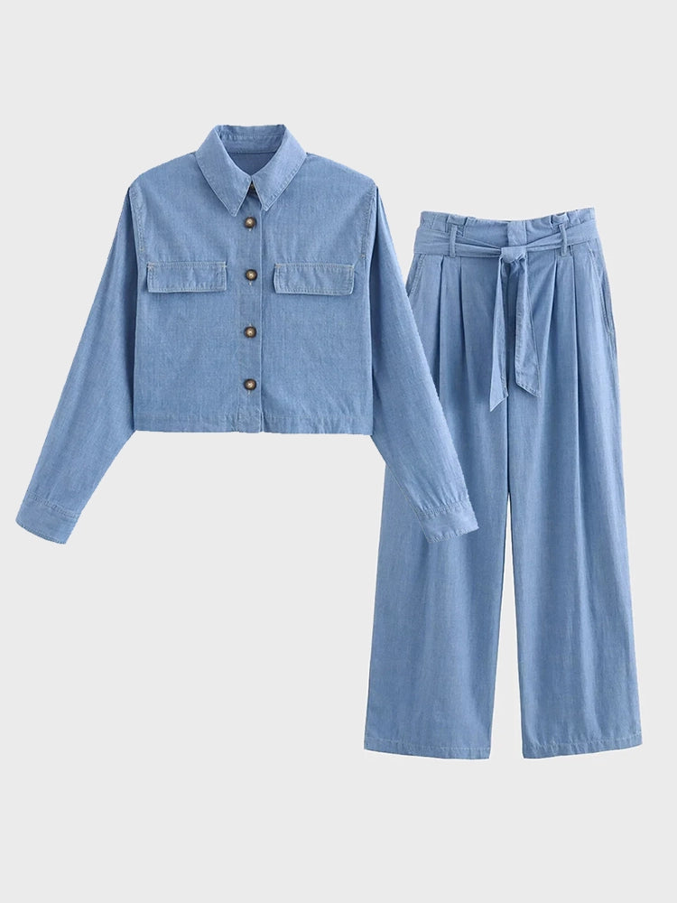 Costume en denim chic 